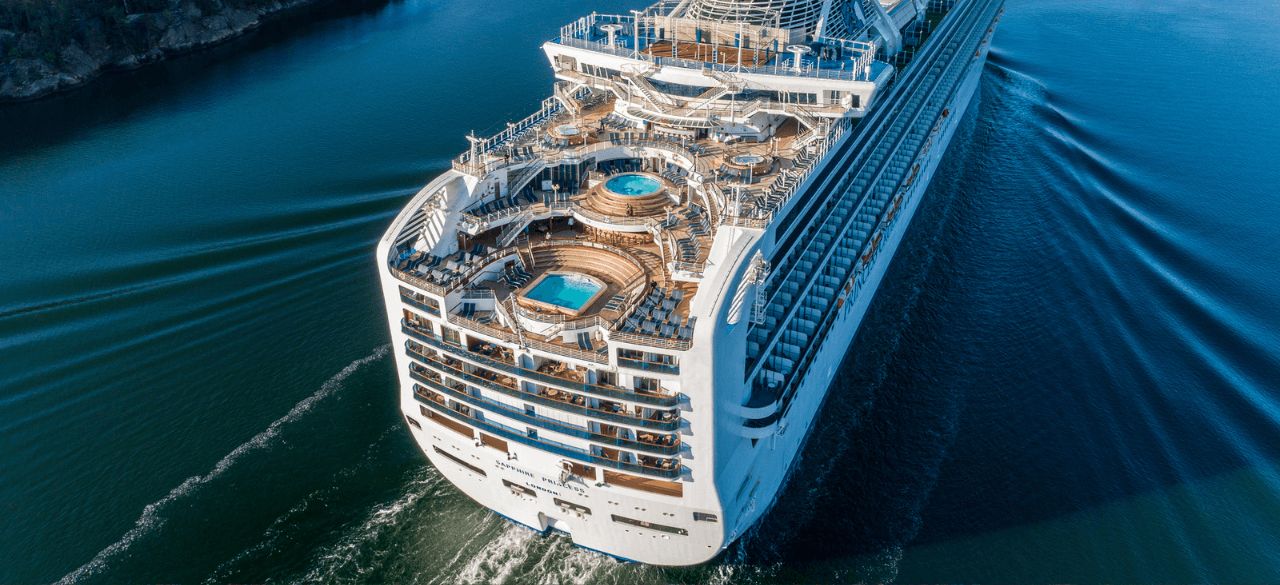 Cruise Packing Tips and Hacks: How to Pack for a Cruise the Right Way